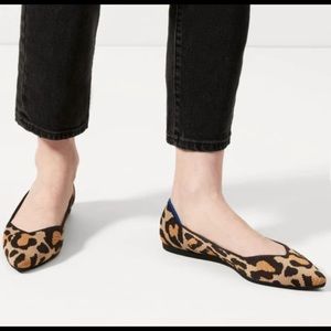 Rothy's The Point Flats Size 7 in Big Cat